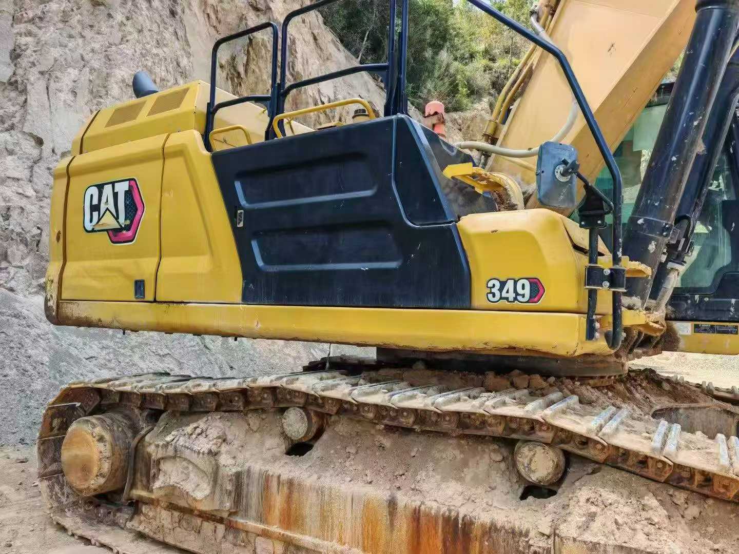 Buy Caterpillar 349E Used Excavator / 2