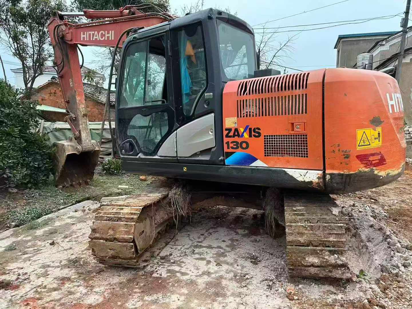 Buy Hitachi ZX130-5A Used Excavator / 2