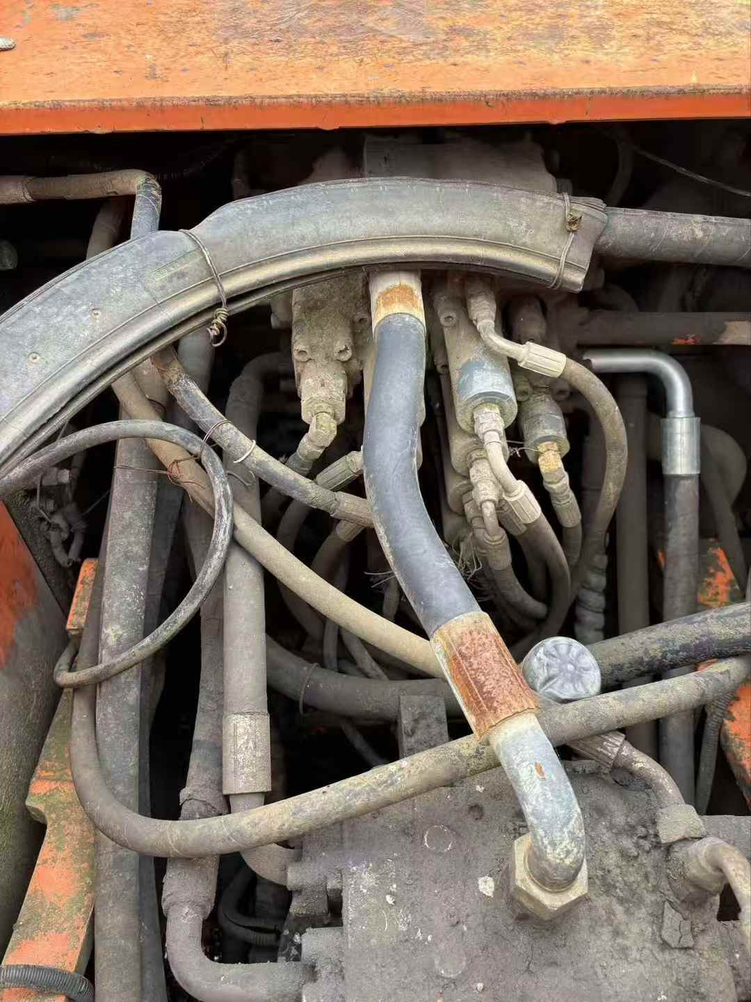 Buy Doosan DX260LC Used Excavator / 5