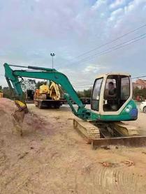 Buy Komatsu PC40-7 Used Excavator / 2 Buy Komatsu PC40-7 Used Excavator / 2