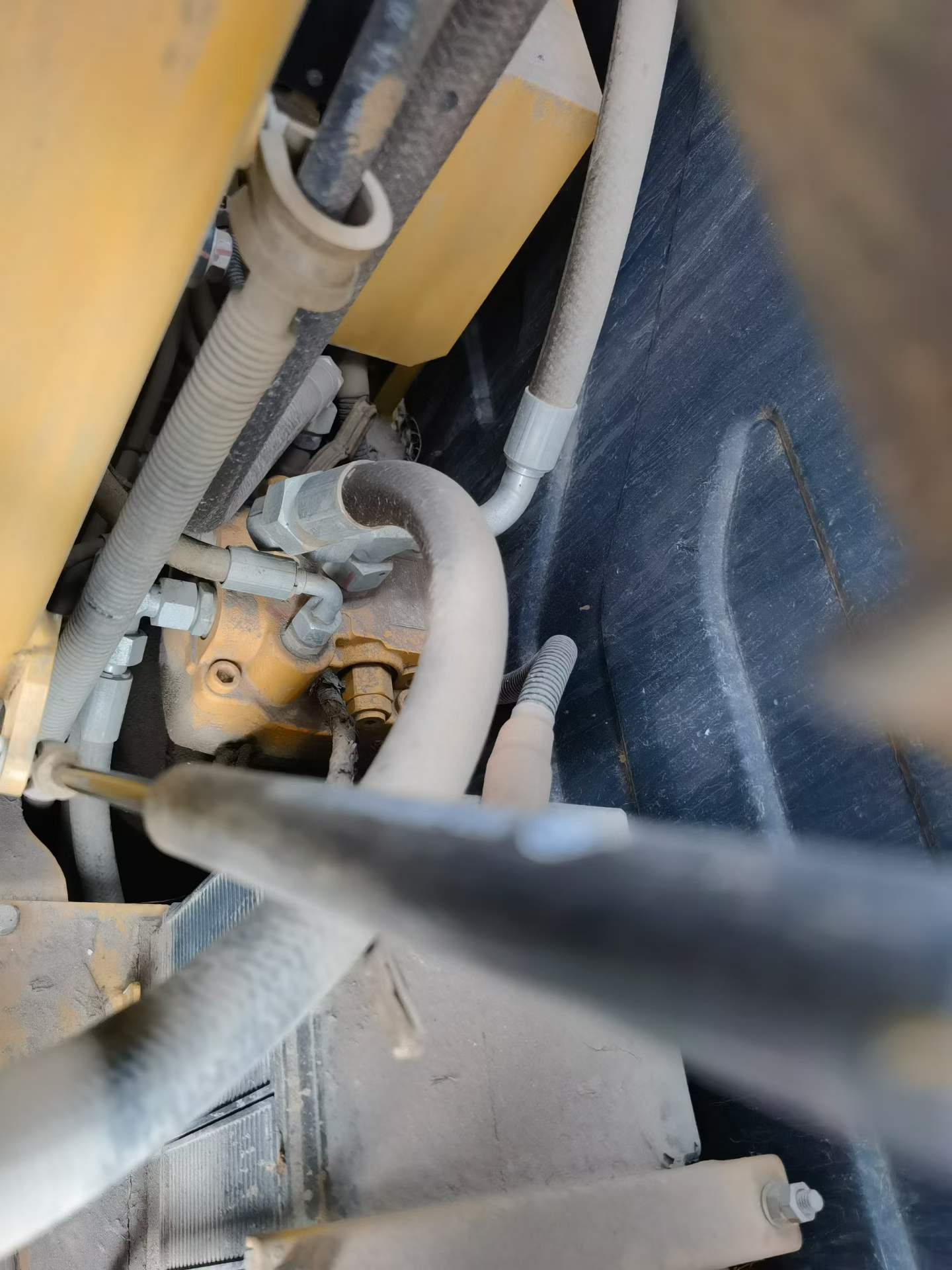 Buy XCMG XE60 Used Excavator / 5