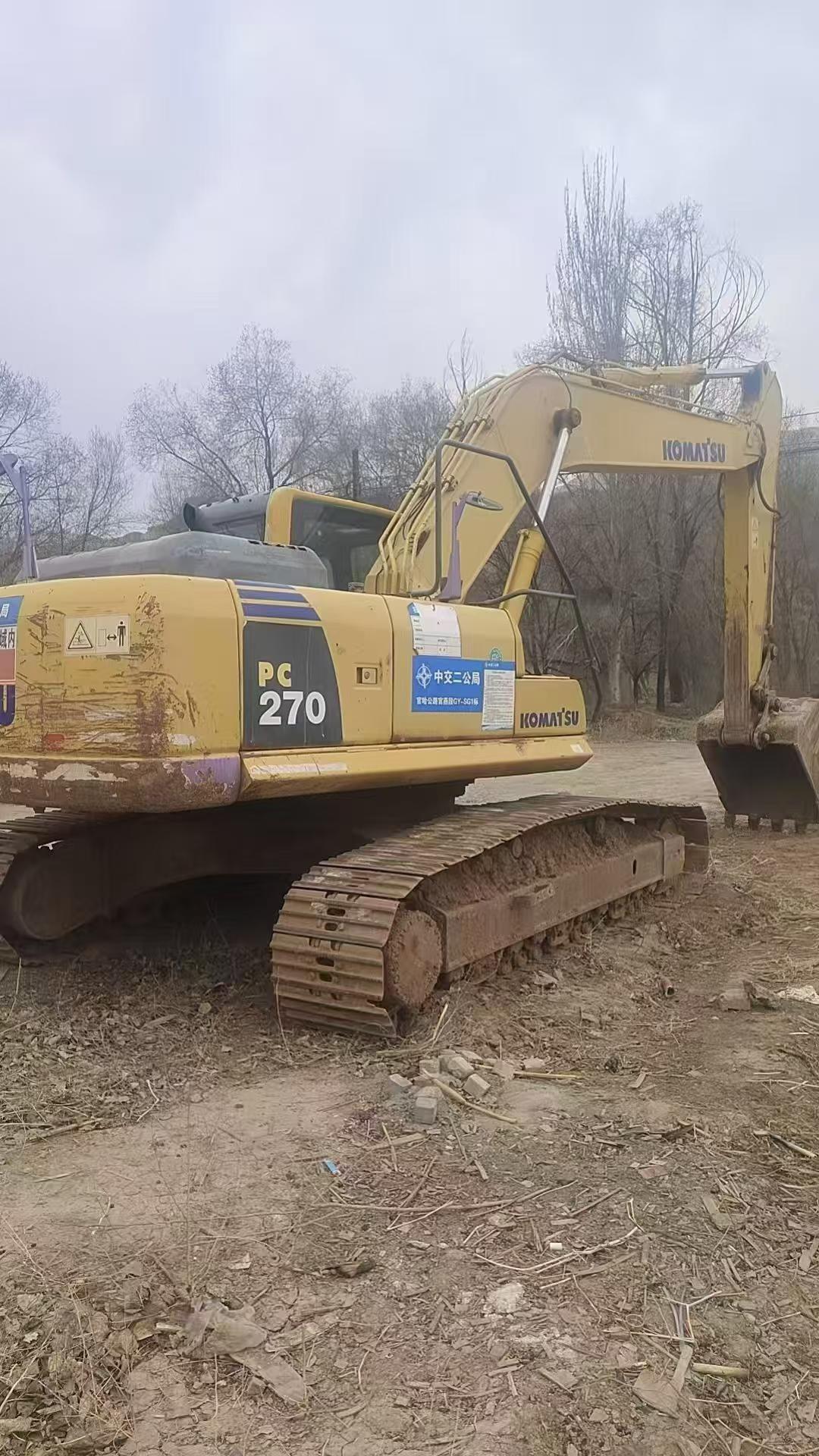Buy Komatsu PC240LC-8 Used Excavator / 3