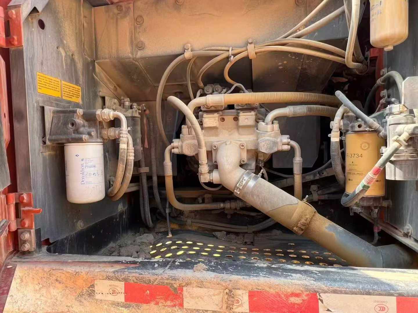 Buy Hitachi ZX240 Used Excavator / 4