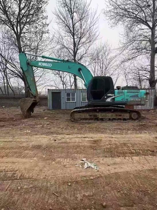 Buy Kobelco SK260 Used Excavator / 1