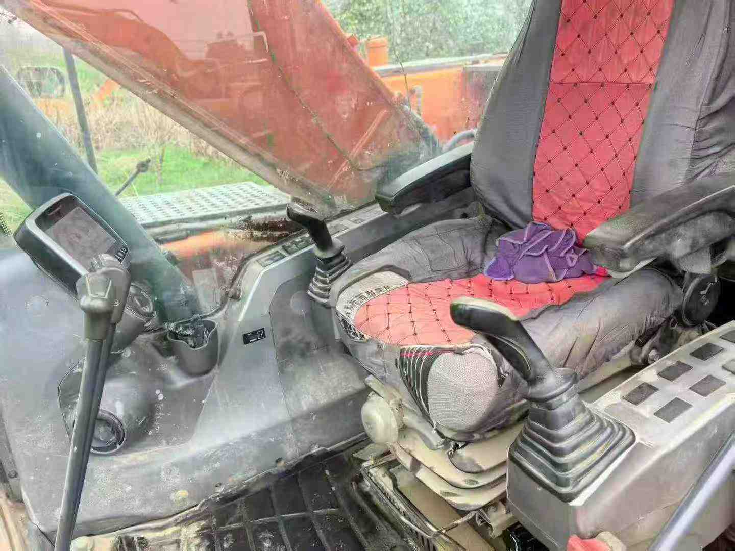 Buy Doosan DX220LC-9C Used Excavator / 7