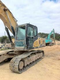 Buy Sany SY205C Used Excavator / 3 Buy Sany SY205C Used Excavator / 3