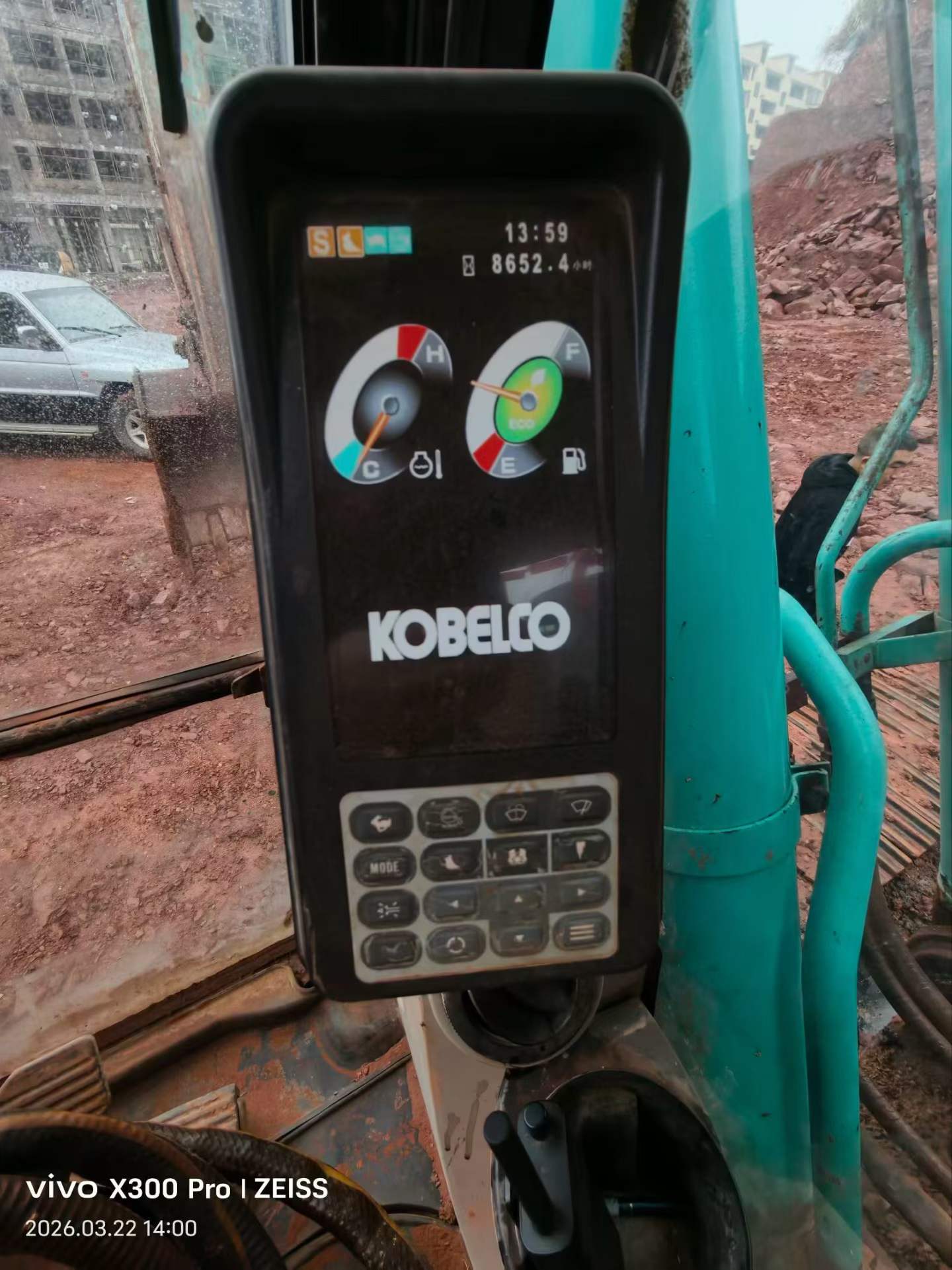 Buy Kobelco SK210-6 Used Excavator / 6