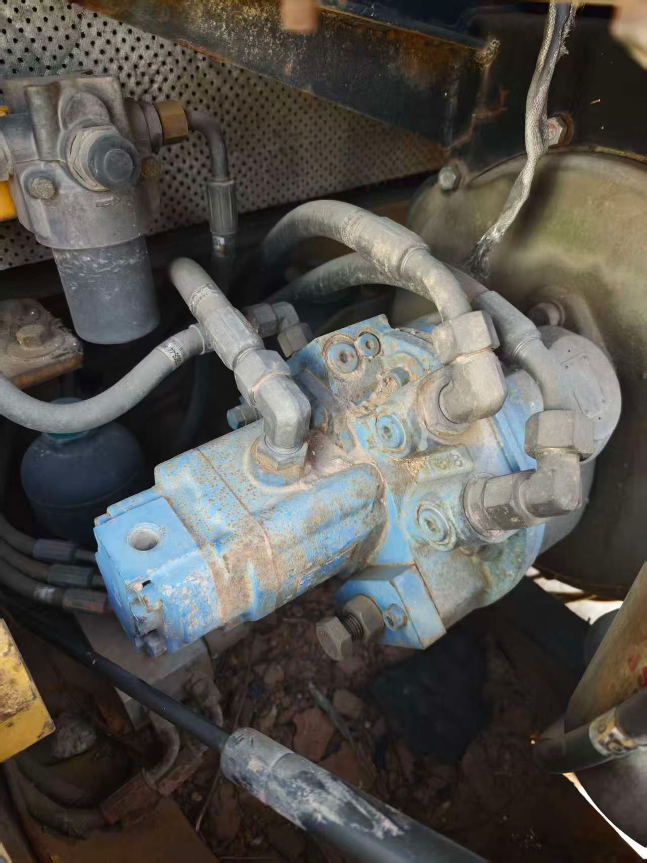 Buy XCMG XE60 Used Excavator / 4 Buy XCMG XE60 Used Excavator / 4