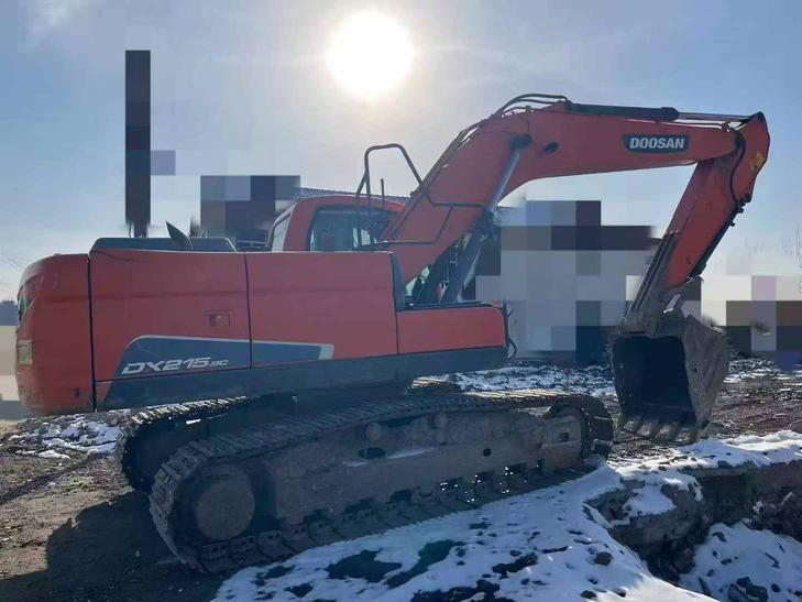 Buy Doosan DH215-7 Used Excavator / 1