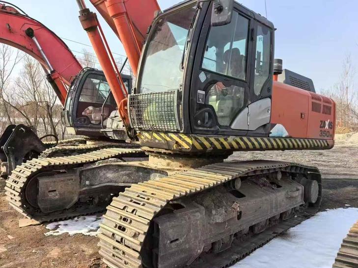 Buy Hitachi EX35-2 Used Excavator / 1