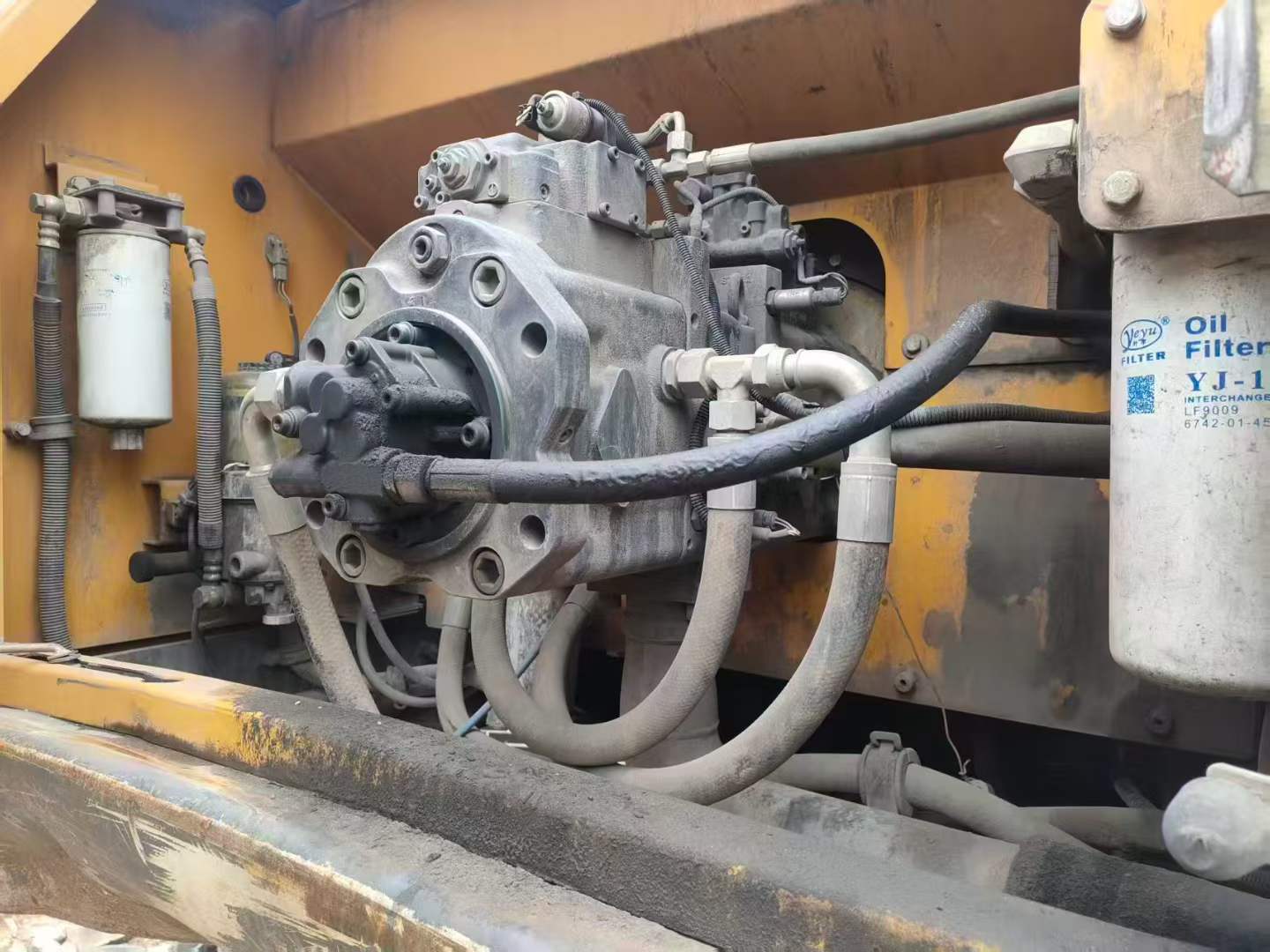 Buy XCMG XE400DK Used Excavator / 3