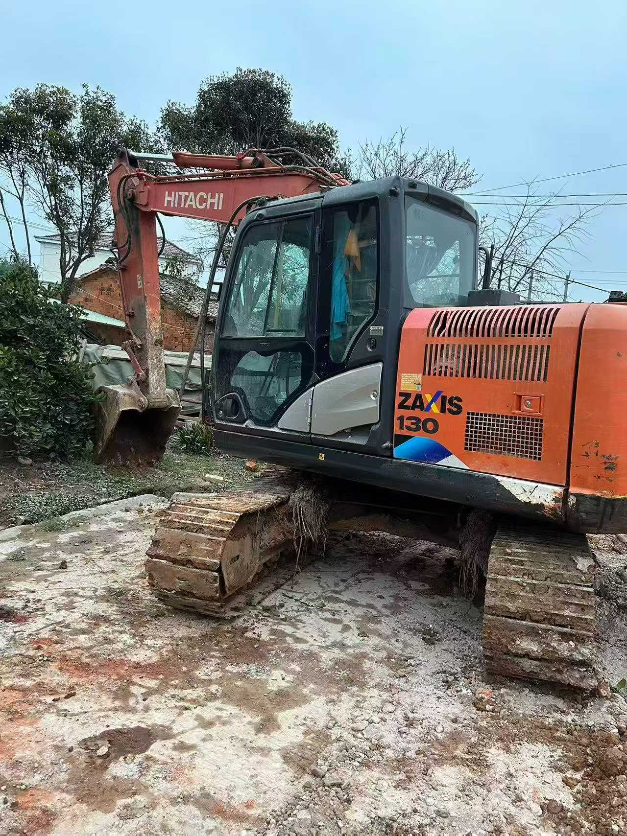 Buy Hitachi ZX130-5A Used Excavator / 4