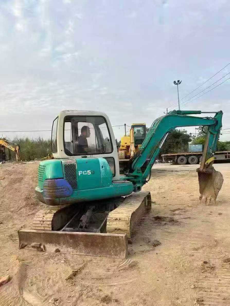 Buy Komatsu PC40-7 Used Excavator / 7 Buy Komatsu PC40-7 Used Excavator / 7