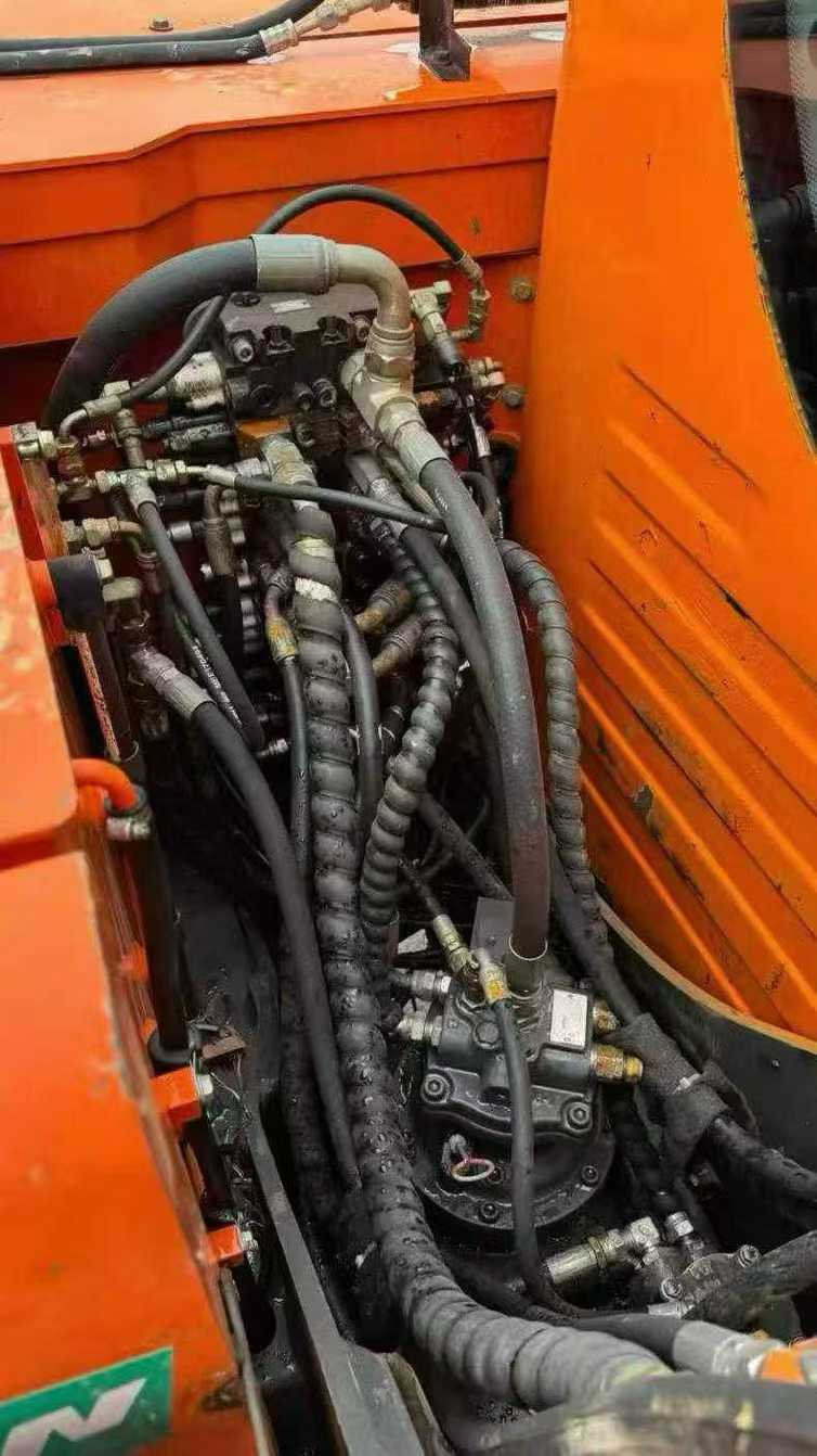 Buy Doosan DX75 Used Excavator / 5