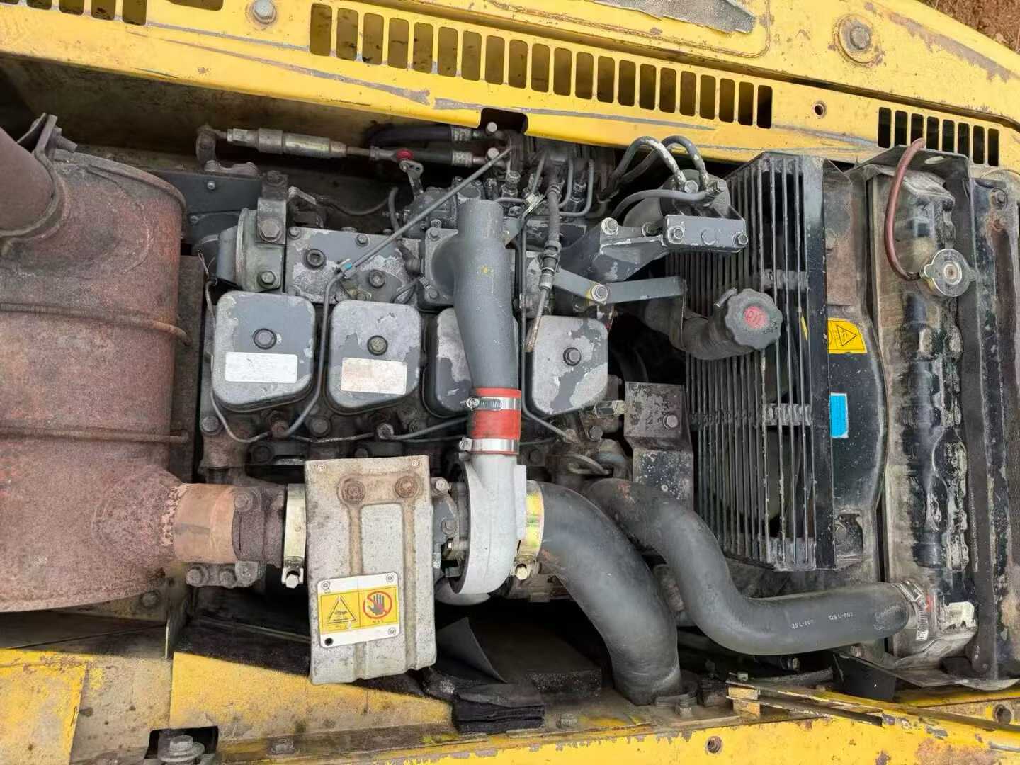 Buy Komatsu PC100-6 Used Excavator / 3