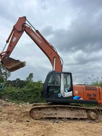 Buy Hitachi EX200 Used Excavator / 2 Buy Hitachi EX200 Used Excavator / 2