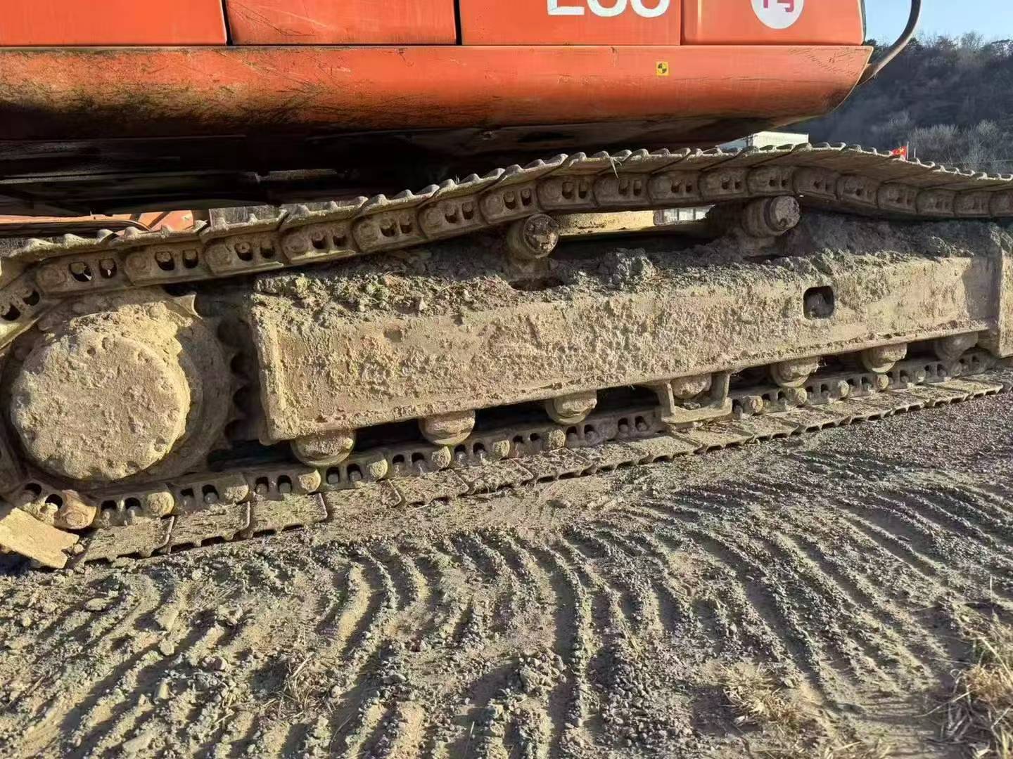 Buy Hitachi ZX200-6 Used Excavator / 9