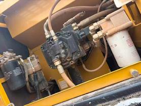 Buy Sany SY205C Used Excavator / 3 Buy Sany SY205C Used Excavator / 3