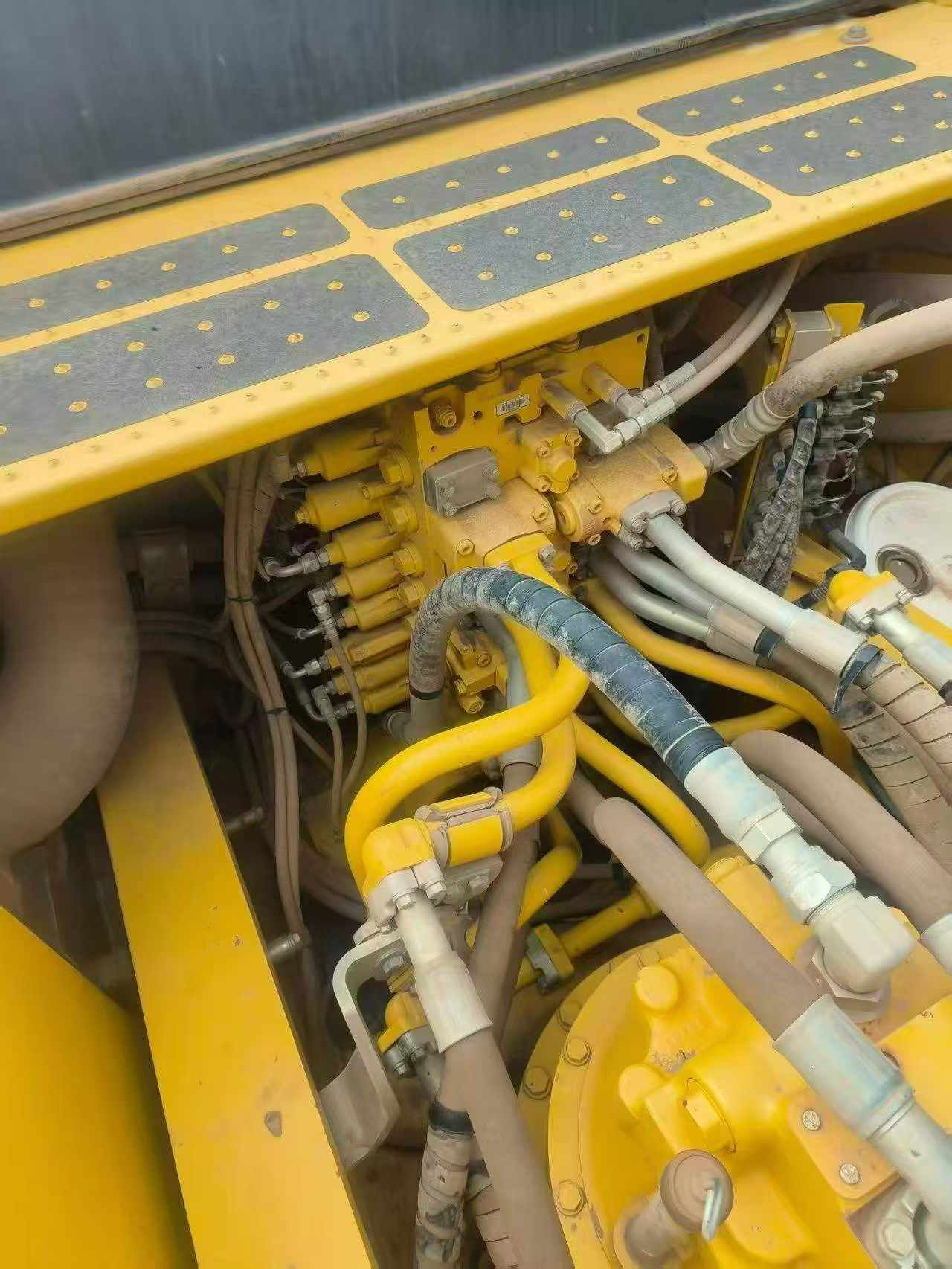 Buy Komatsu PC360-7 Used Excavator / 6