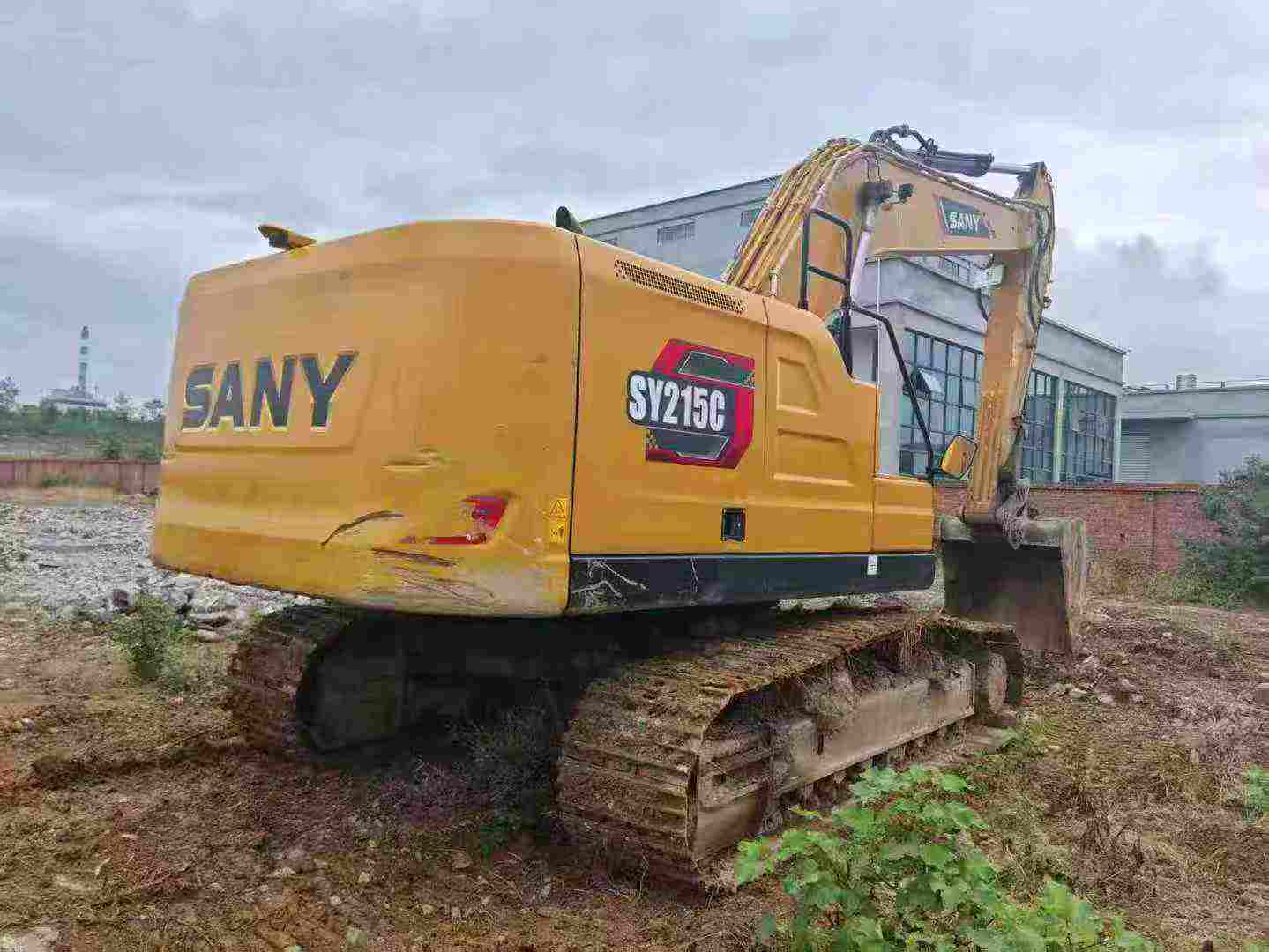 Buy Sany SY215C Used Excavator / 3