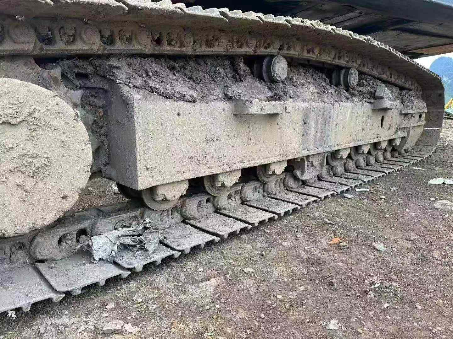 Buy Sany SY215C Used Excavator / 2