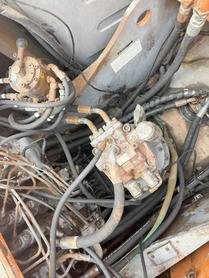 Buy Hitachi ZX200-6 Used Excavator / 5 Buy Hitachi ZX200-6 Used Excavator / 5