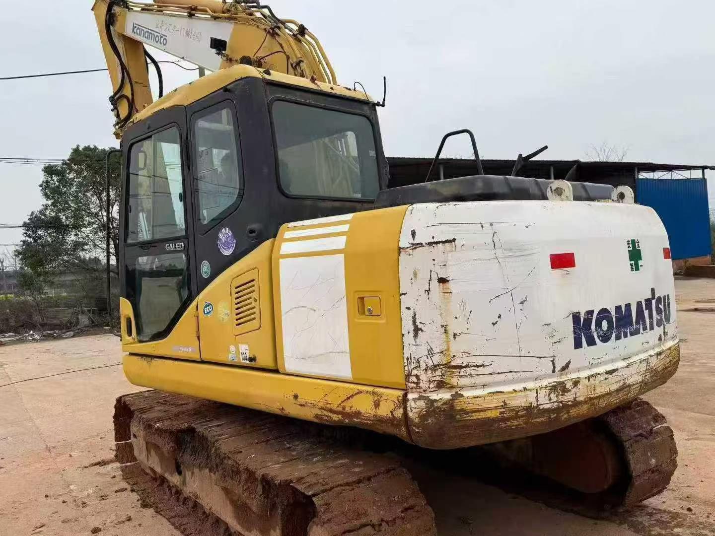 Buy Komatsu PC130-7K Used Excavator / 5