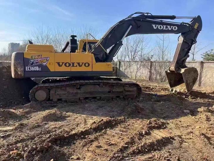 Buy Volvo EC360BL Used Excavator / 1