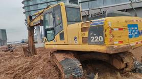 Buy Komatsu PC200-8 Used Excavator / 3 Buy Komatsu PC200-8 Used Excavator / 3