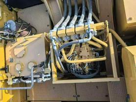 Buy Caterpillar CAT395 Used Excavator / 9 Buy Caterpillar CAT395 Used Excavator / 9