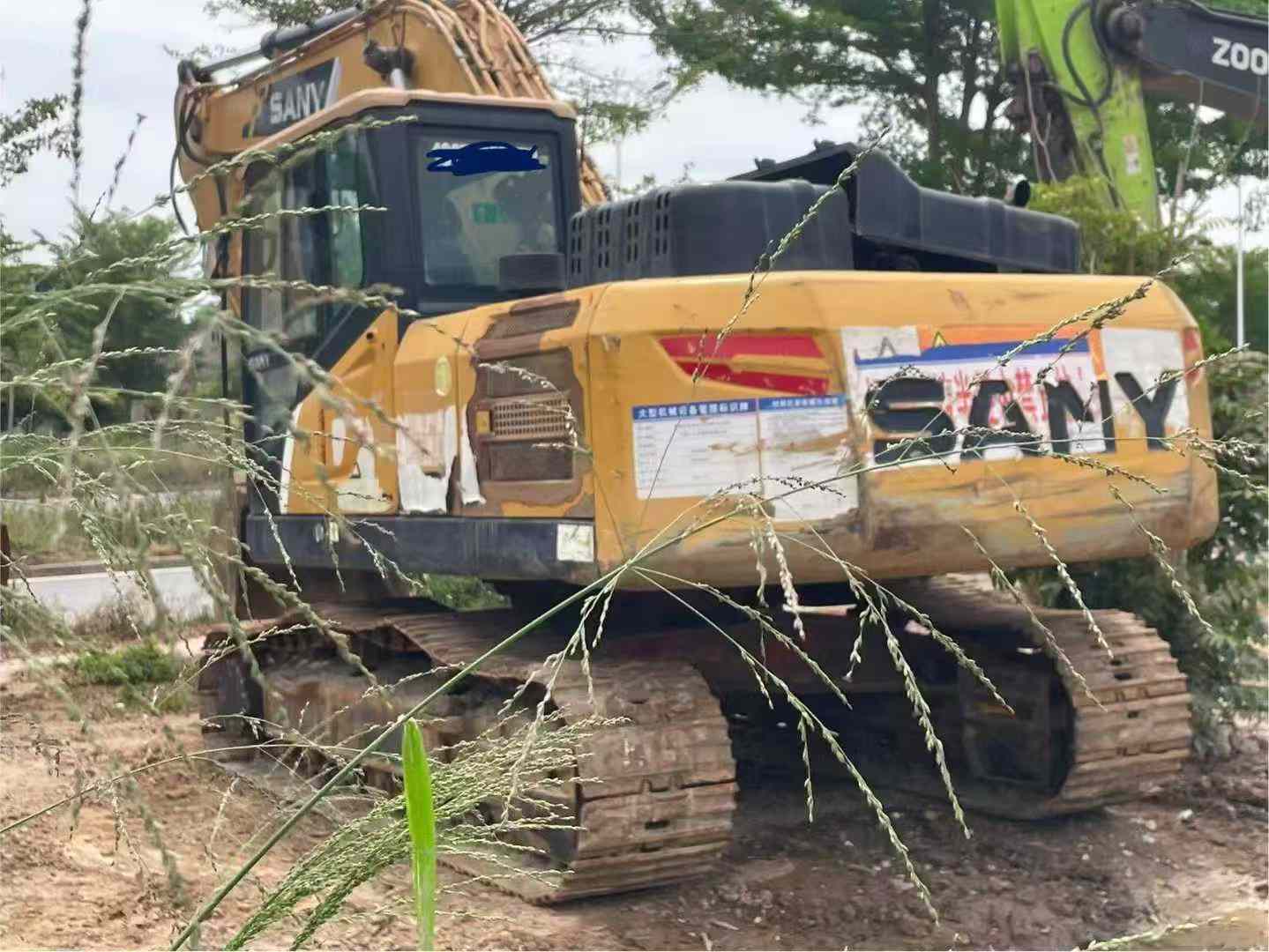 Buy Sany SY200C Used Excavator / 3