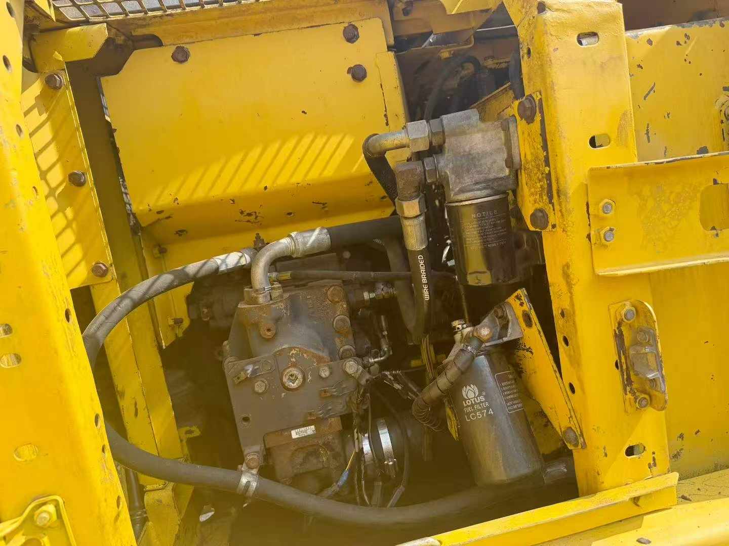 Buy Komatsu PC130-7 Used Excavator / 8