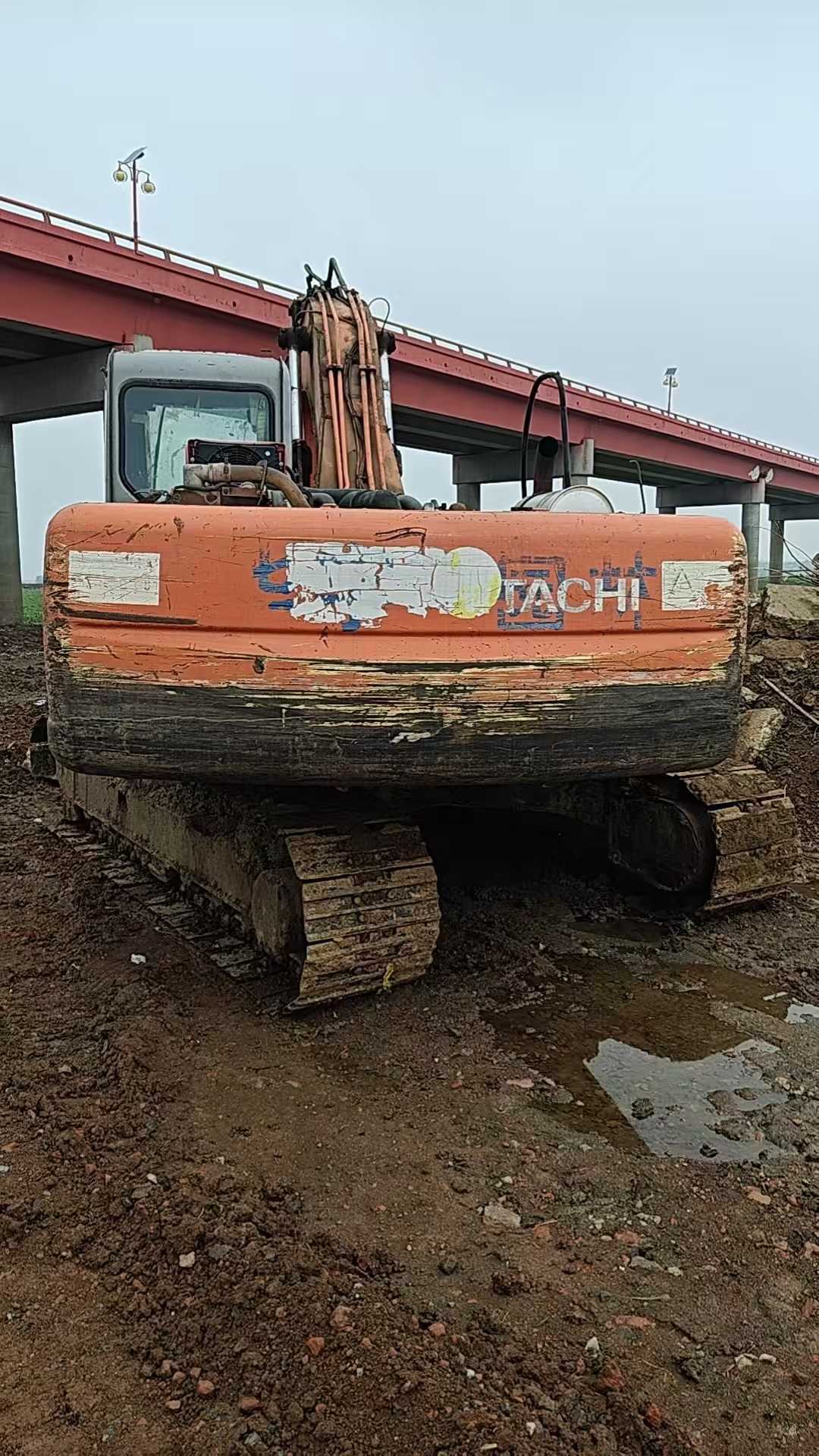 Buy Hitachi ZX200-6 Used Excavator / 2