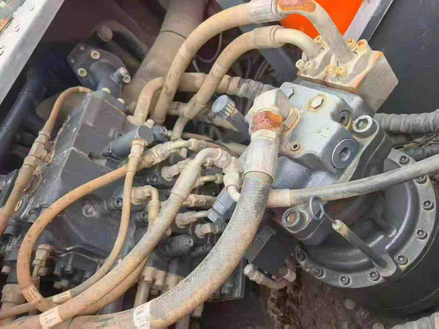 Buy Doosan DX220LC-9C Used Excavator / 4