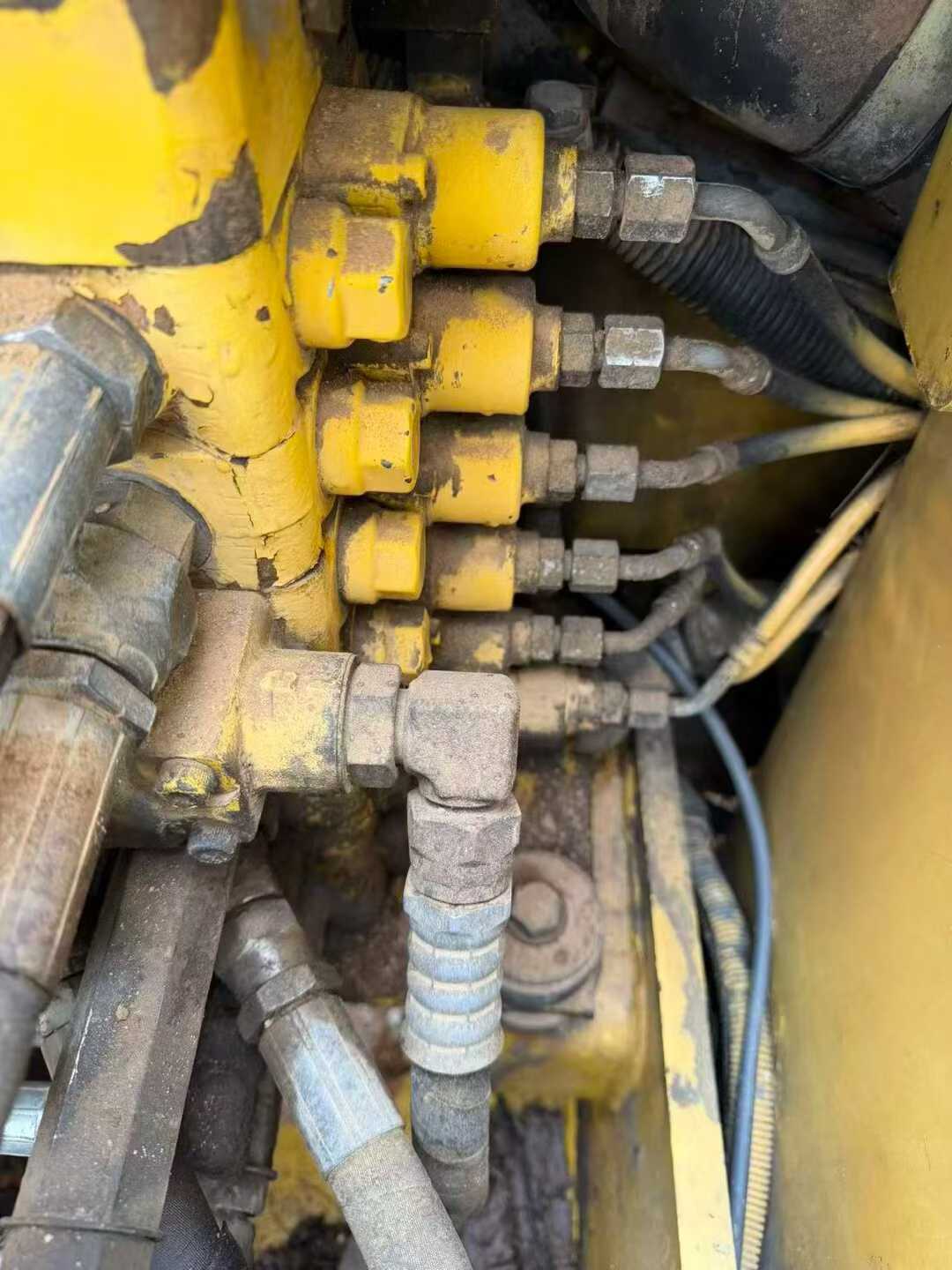 Buy Komatsu PC100-6 Used Excavator / 4