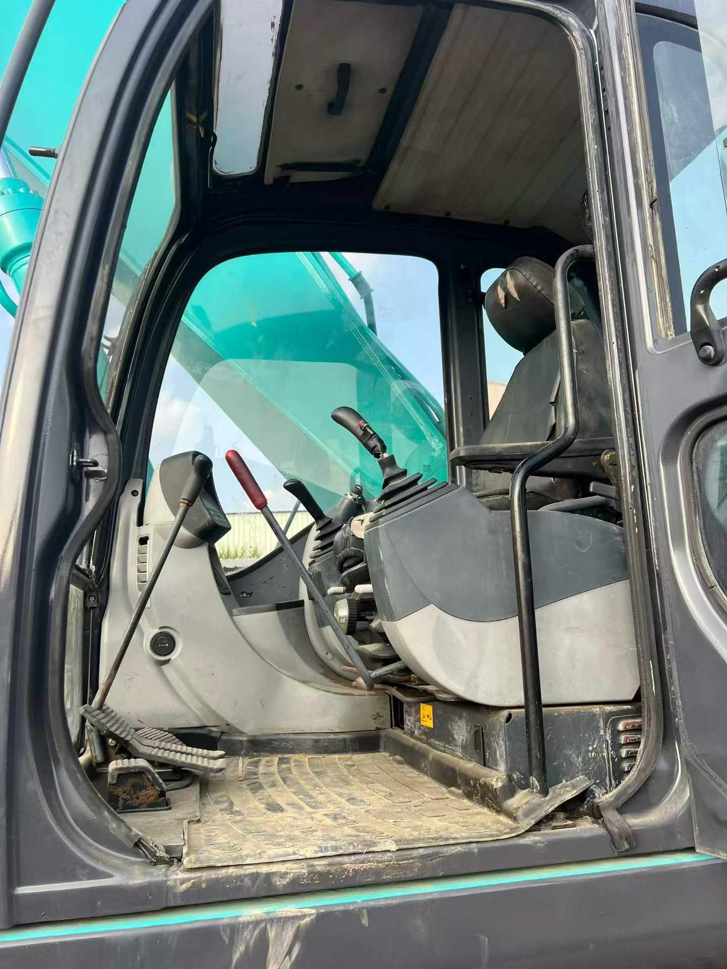 Buy Kobelco SK350-8 Used Excavator / 6
