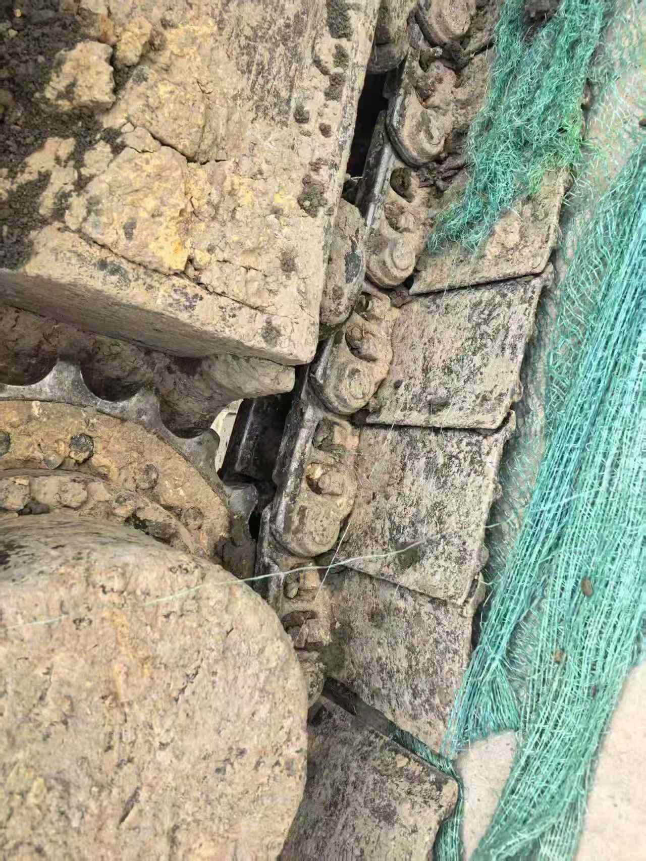 Buy Hitachi ZX210H-5A Used Excavator / 6