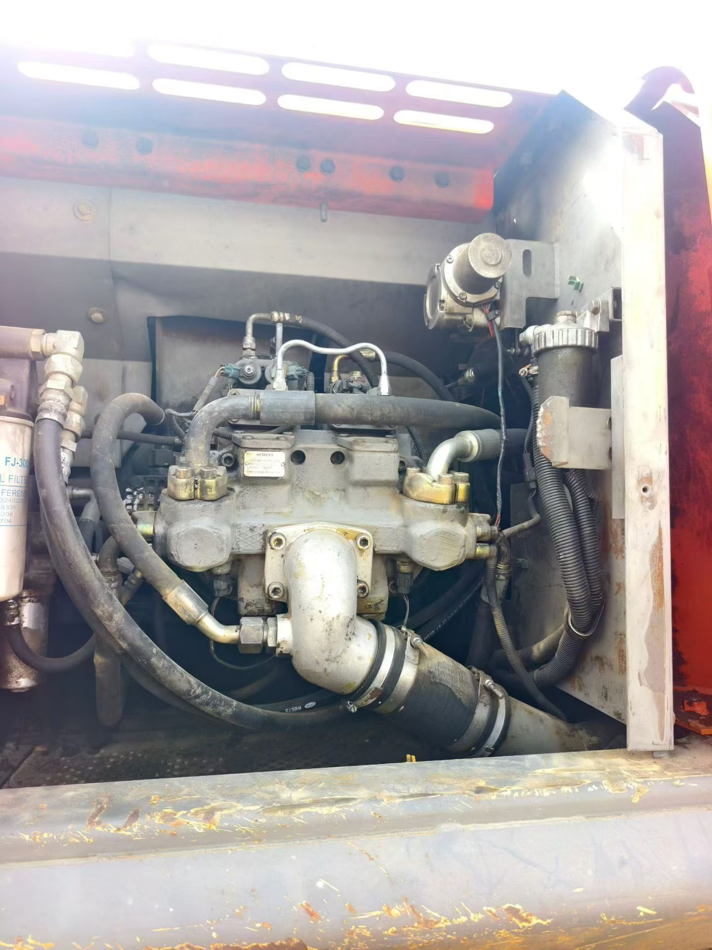 Buy Hitachi ZX260-3G Used Excavator / 4