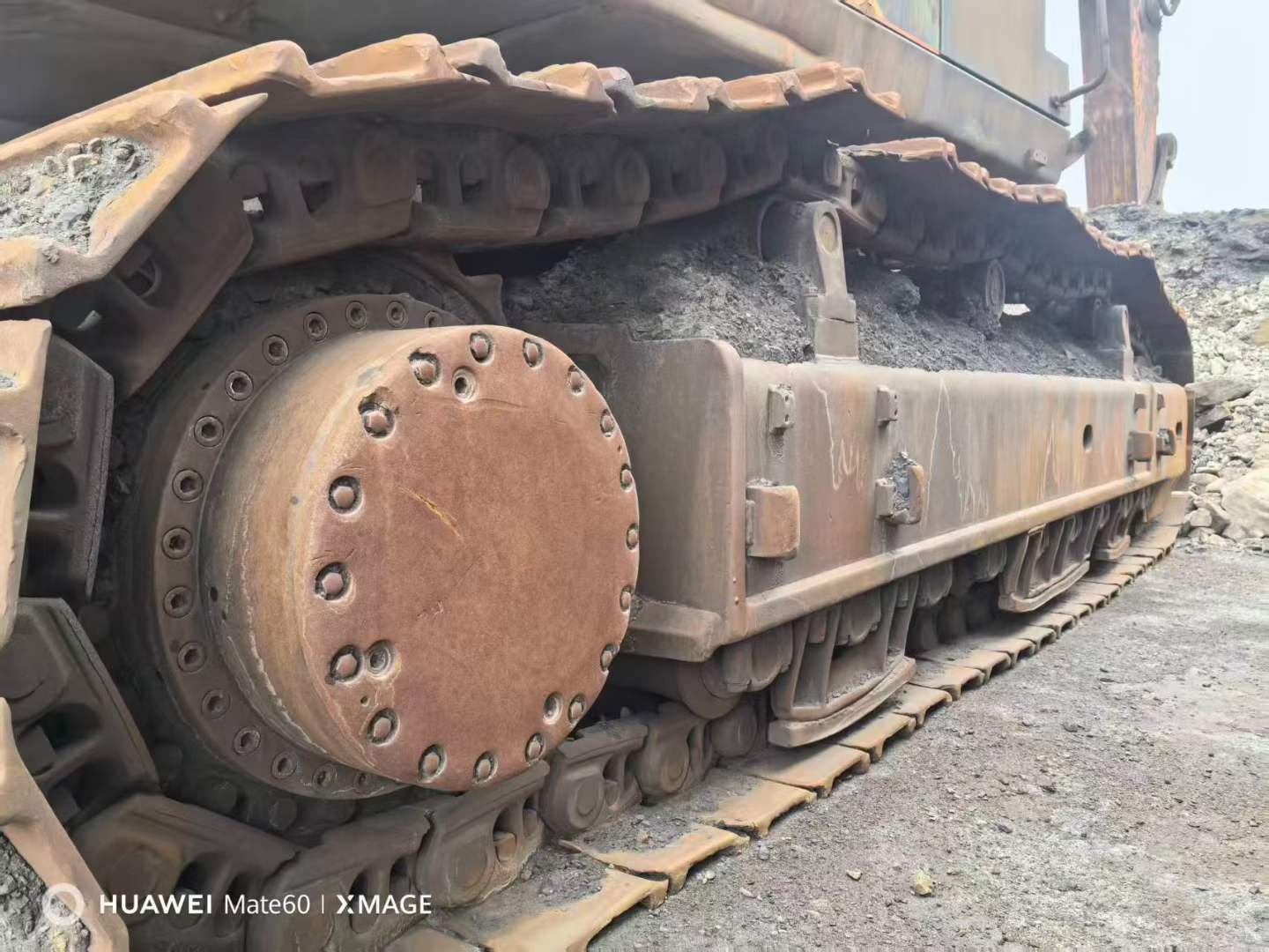 Buy Hitachi ZX890LCH-5A Used Excavator / 4