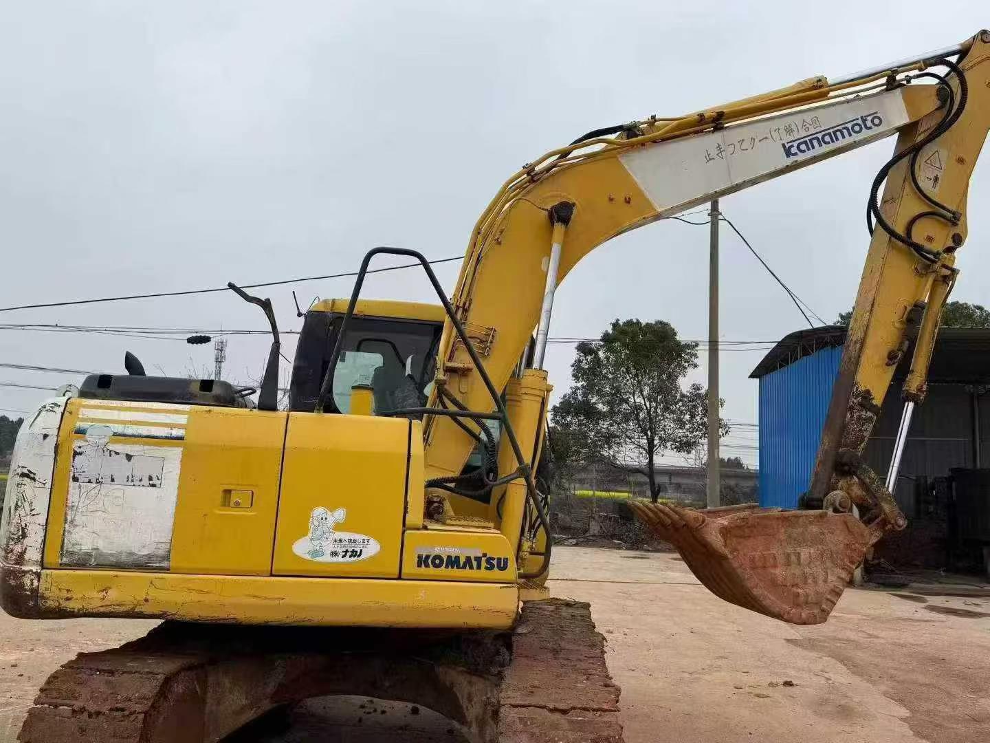 Buy Komatsu PC130-7K Used Excavator / 4