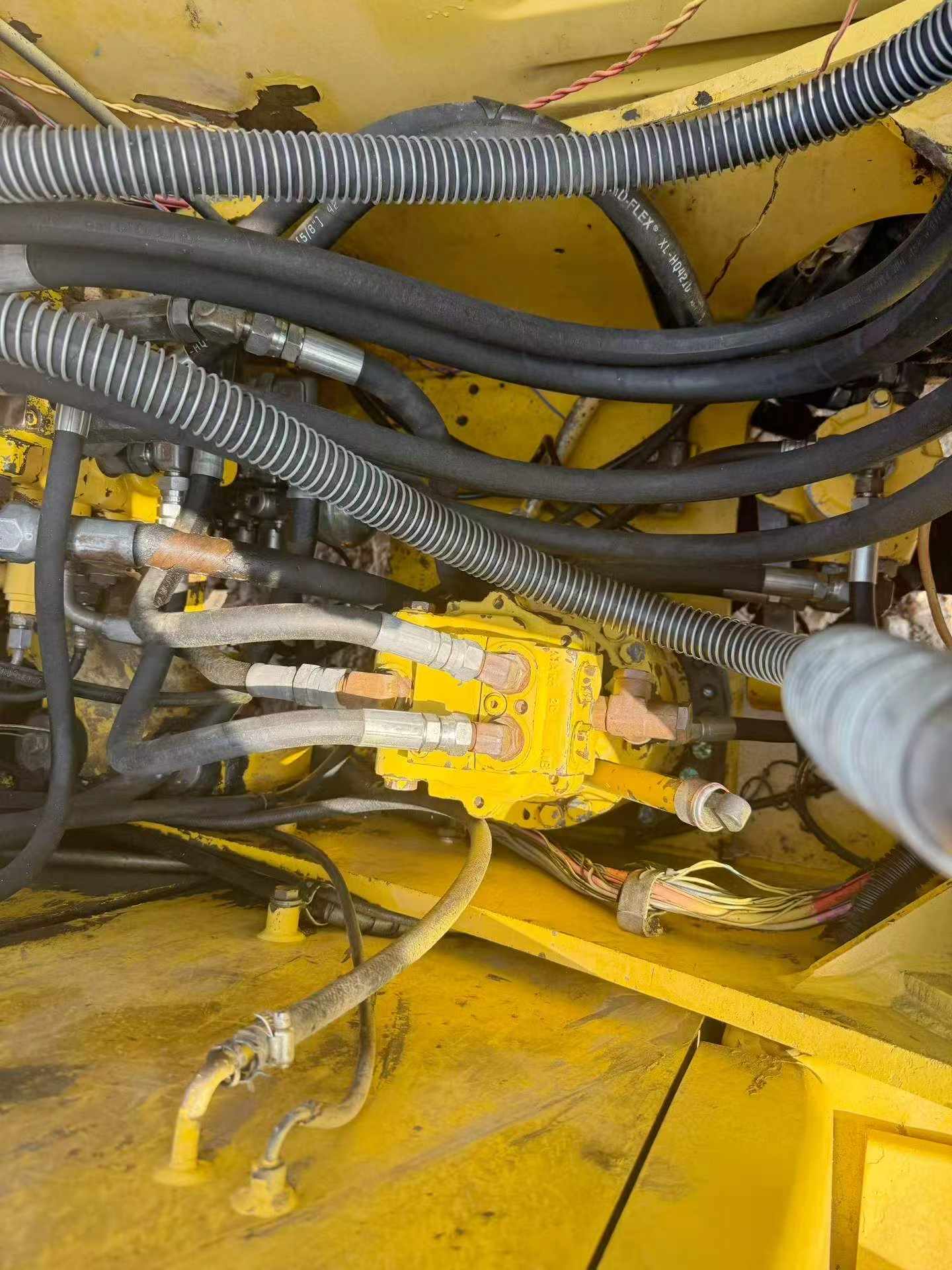 Buy Komatsu PC130-7 Used Excavator / 5