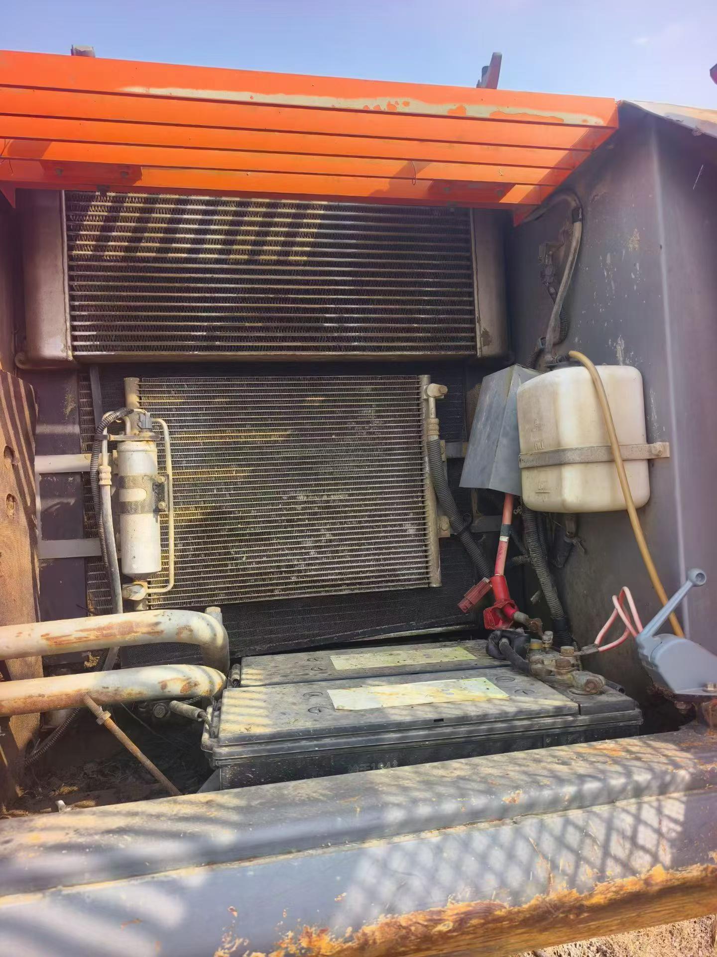 Buy Hitachi ZX260-3G Used Excavator / 8