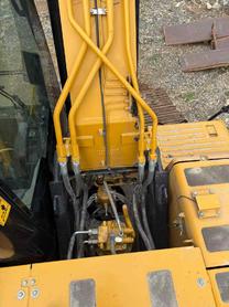 Buy Sany SY205C Used Excavator / 3 Buy Sany SY205C Used Excavator / 3
