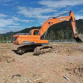 Buy Doosan DH215-7 Used Excavator / 2 Buy Doosan DH215-7 Used Excavator / 2