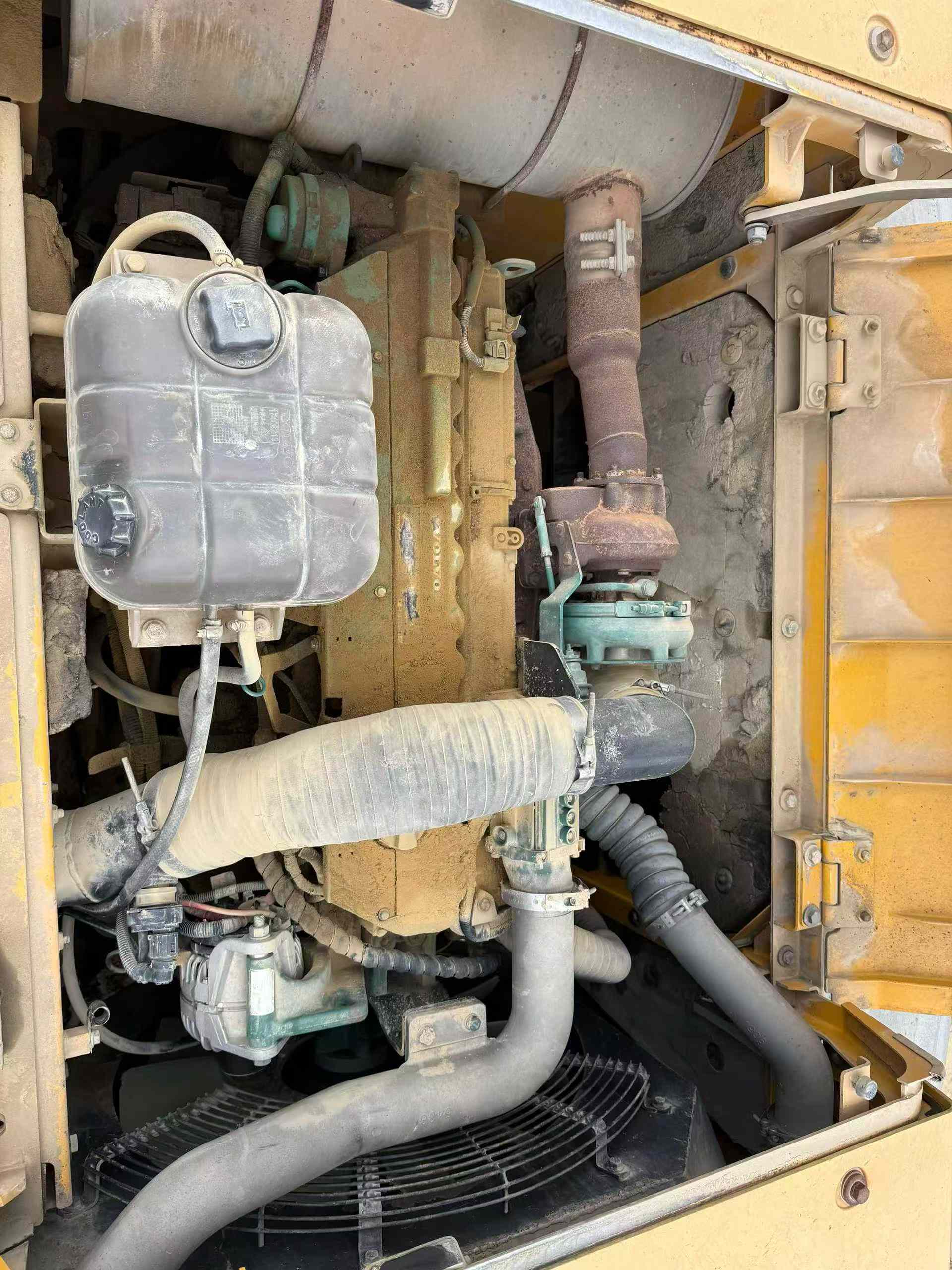 Buy Volvo EC300D Used Excavator / 3