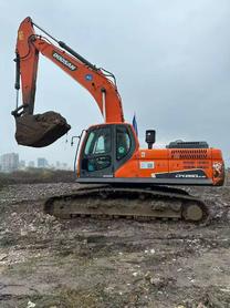 Buy Doosan DX260LC Used Excavator / 4 Buy Doosan DX260LC Used Excavator / 4