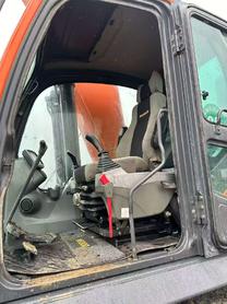 Buy Doosan DX260LC Used Excavator / 5 Buy Doosan DX260LC Used Excavator / 5
