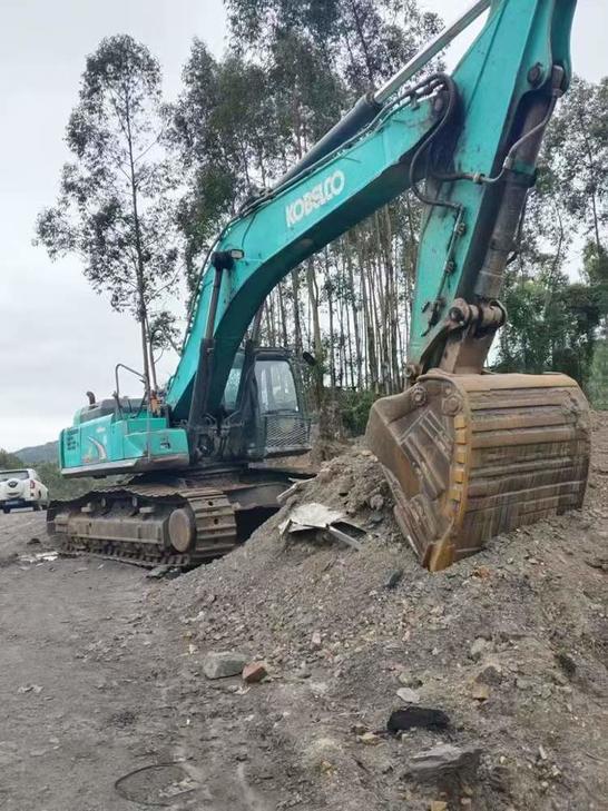 Buy Kobelco SK495D-8 Used Excavator / 1