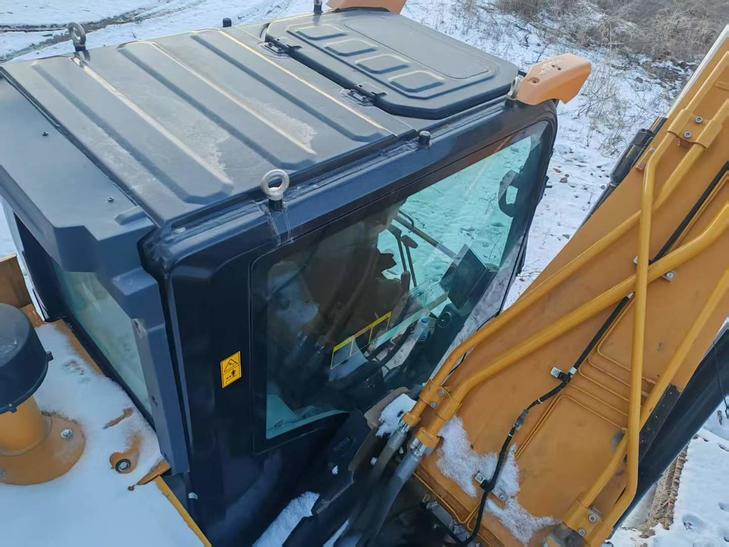 Buy Sany SY275H-S Used Excavator / 1