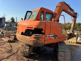 Buy Doosan DH80G Used Excavator / 4 Buy Doosan DH80G Used Excavator / 4